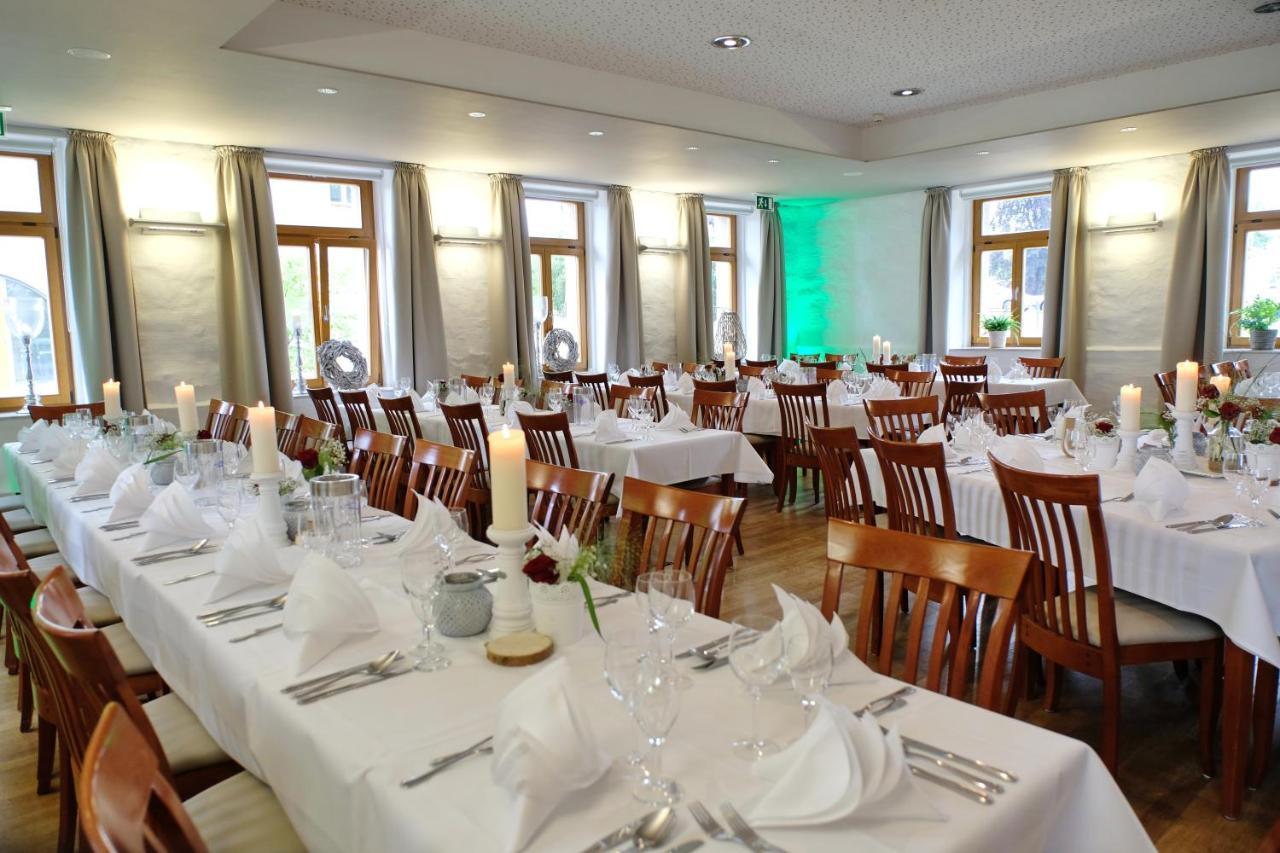 deckert`s Hotel an der Klosterpforte Lutherstadt Eisleben Buitenkant foto